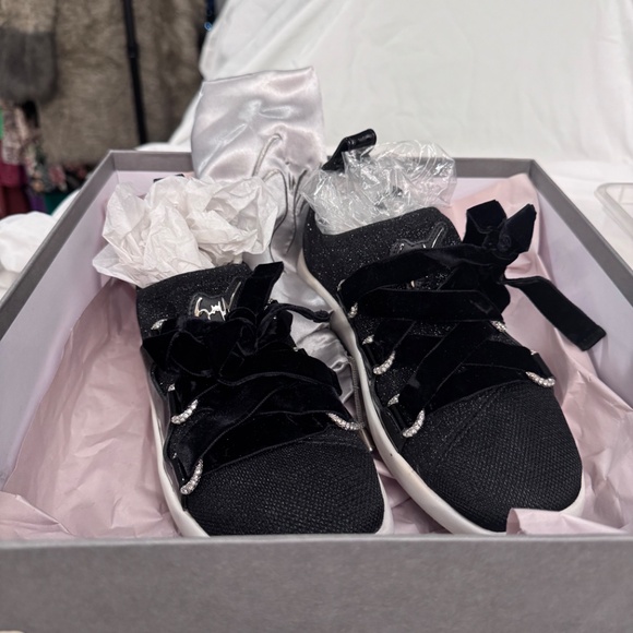 Giuseppe Zanotti Maggie Glittery Velvet Slip On Sneakers W/ Rhinestone Size 7.5 - Picture 4 of 16